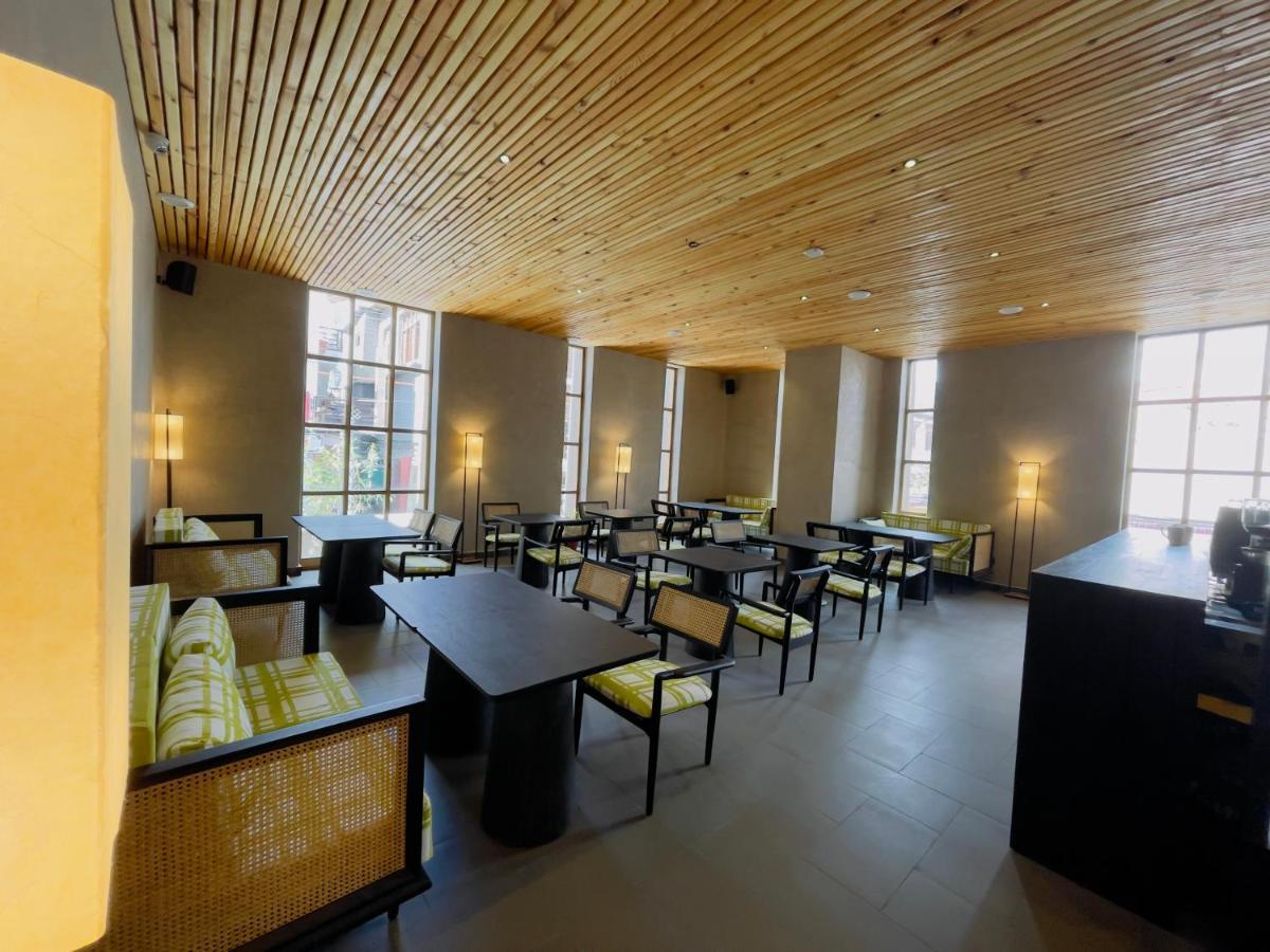 Chospa Hotel, Λεχ Εξωτερικό φωτογραφία