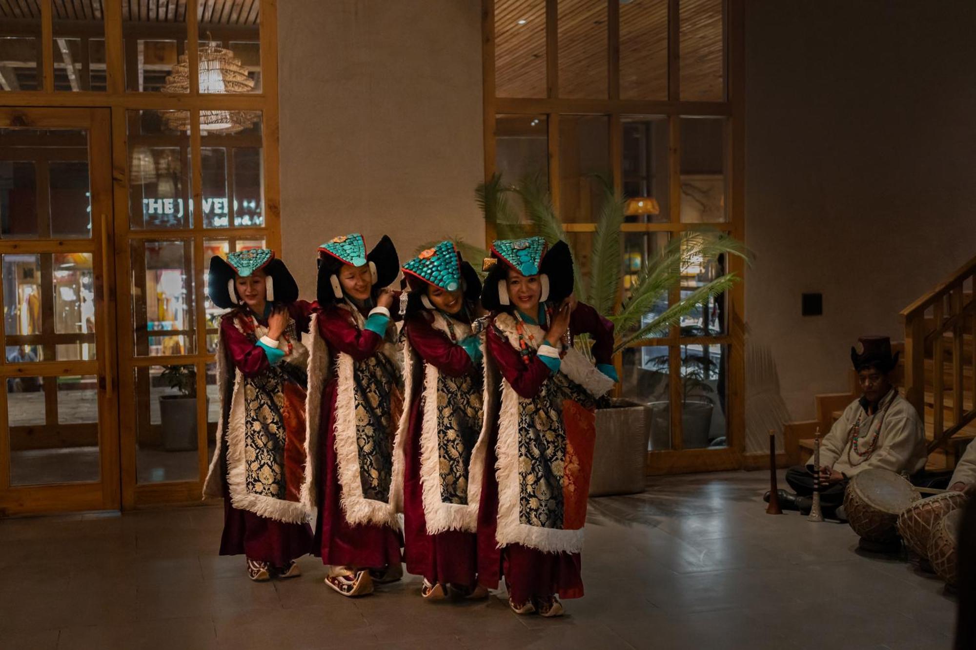 Chospa Hotel, Λεχ Εξωτερικό φωτογραφία